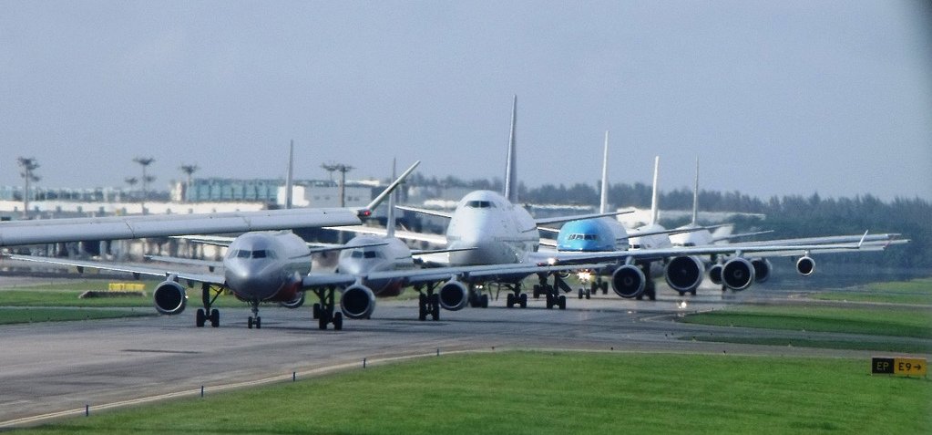 Aircraft queuing